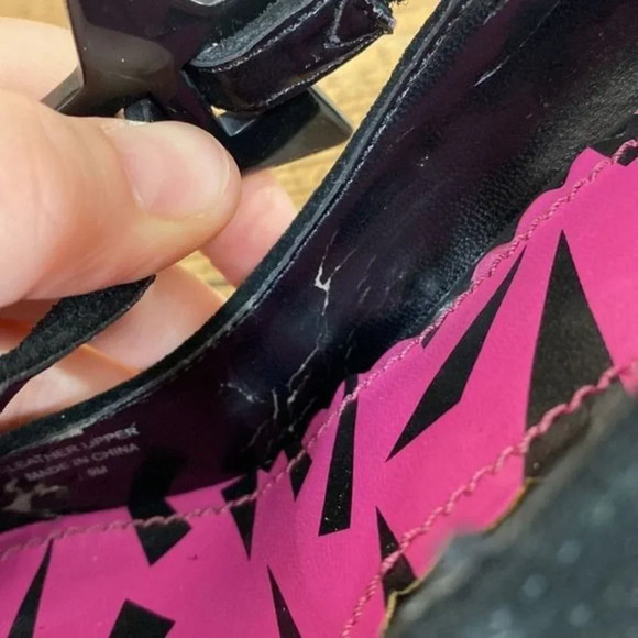 Betseyville Black Leather Star Strap Heels Womens 9M Slip On - Picture 13 of 15